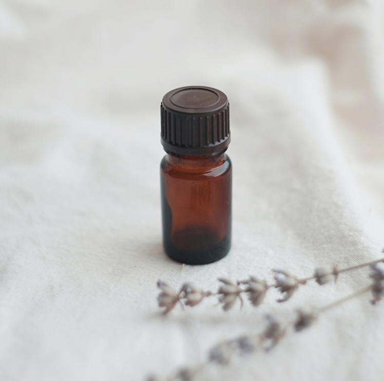 LAPIHOLI最新記事「アロマのはなし 最終回〖ブレンドレシピ〗」が公開されました。